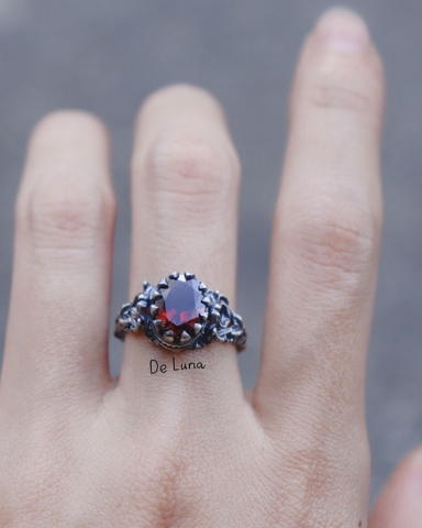 Nhẫn Cổ Điển Đá Thiên Nhiên De Luna Jewelry