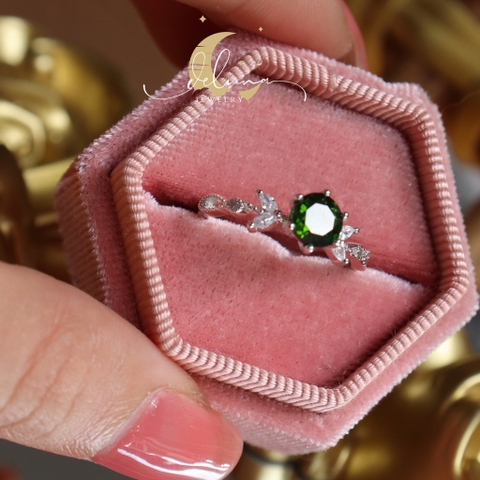 Nhẫn Poseidon Đá Diopside De Luna