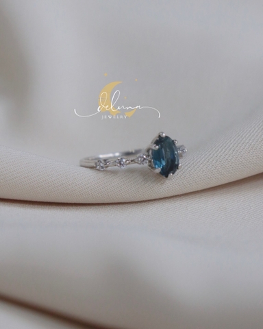 Nhẫn Princess Topaz London De Luna