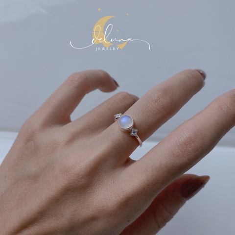 Nhẫn Moonstone Simple De Luna
