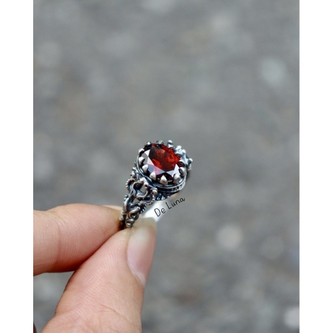 Nhẫn Cổ Điển Đá Thiên Nhiên De Luna Jewelry