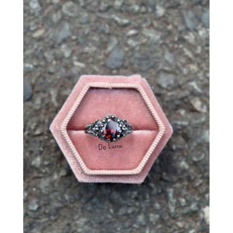 Nhẫn Cổ Điển Đá Thiên Nhiên De Luna Jewelry