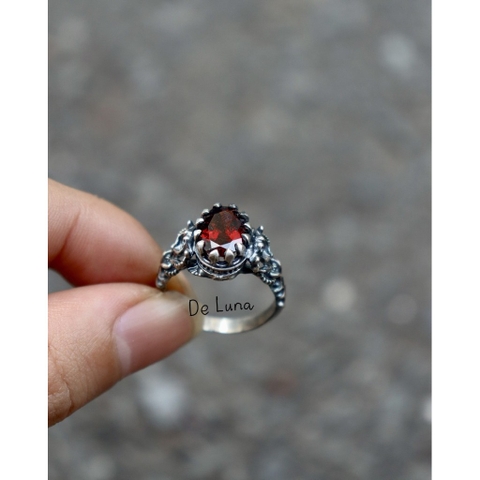 Nhẫn Cổ Điển Đá Thiên Nhiên De Luna Jewelry