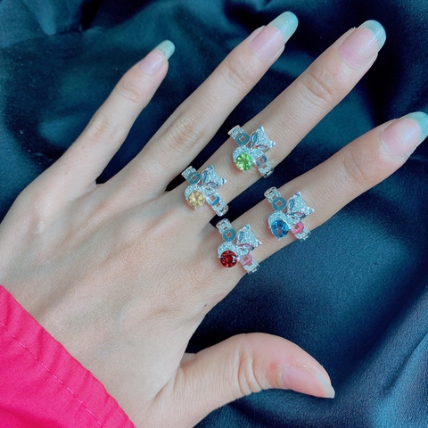 Nhẫn Dáng Hồ Ly Ôm Đá De Luna