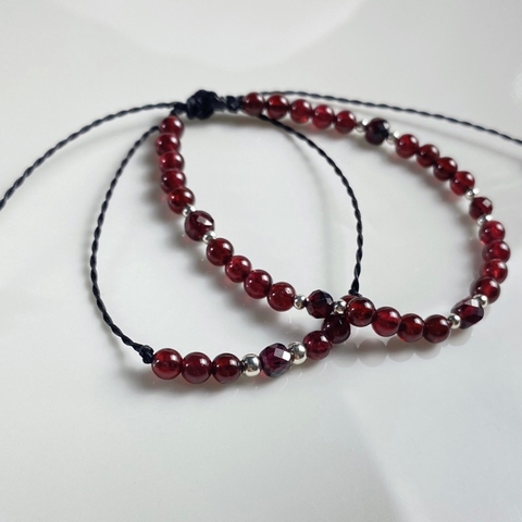 Vòng Tay Sáp Garnet Tròn 4mm VTSG24A De Luna