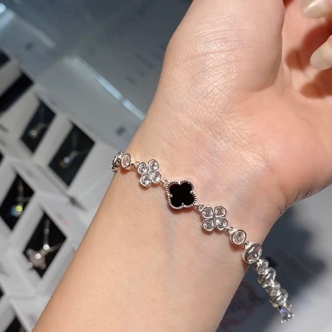 Lắc Tay Cỏ Bốn Lá Bạc 925 De Luna Jewelry