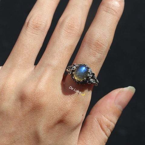 Nhẫn Cổ Điển Đá Thiên Nhiên De Luna Jewelry