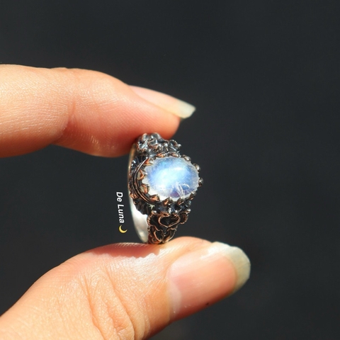 Nhẫn Cổ Điển Đá Thiên Nhiên De Luna Jewelry