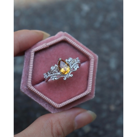 Nhẫn Vương Miện Đá Moonstone De Luna Jewelry