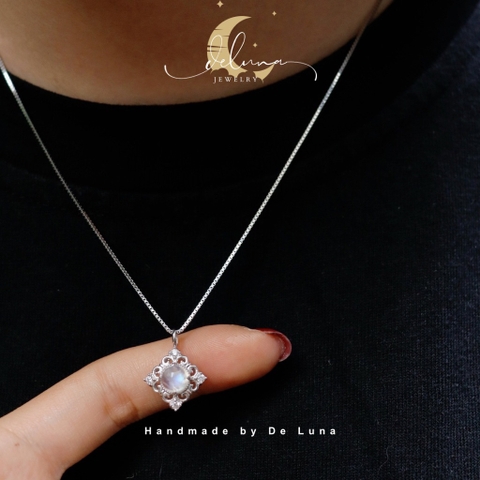 Mặt Dây Chuyền Royal Moonstone De Luna