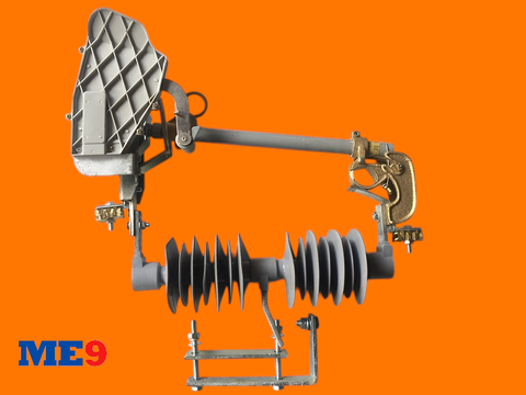 Cầu chì tự rơi cắt tải 24kV sứ polyme