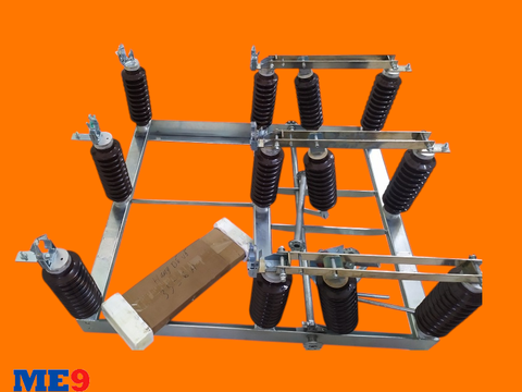 Cầu dao cách ly 35kV chém đứng trong nhà liền chì