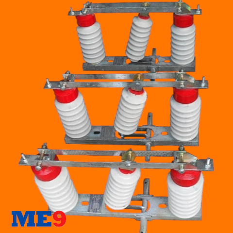 Cầu dao cách ly ngoài trời chém đứng