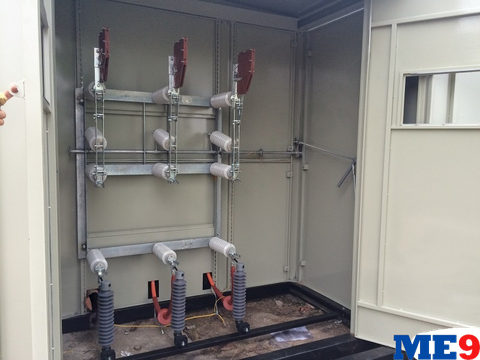 Cầu dao phụ tải 24kV trong nhà hộp dập khí liền cầu chì