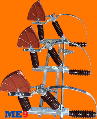 Cầu dao phụ tải ngoài trời hộp dập khí