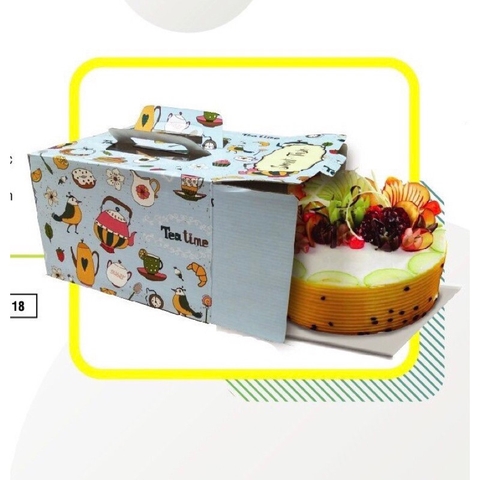 HỘP ĐỰNG BÁNH KEM ,KÈM ĐẾ ,MÀU NGẪU NHIÊN