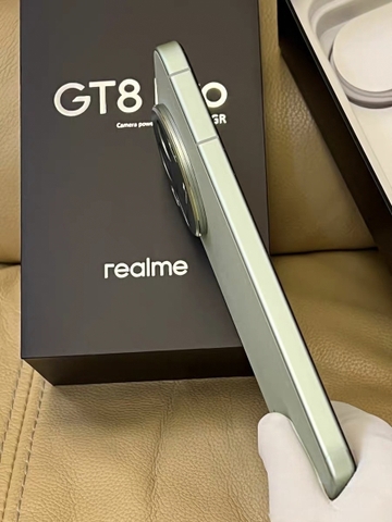 Điện thoại Realme GT8 Pro (Snapdragon 8 Elite Gen 5 - Pin 7000mAh)