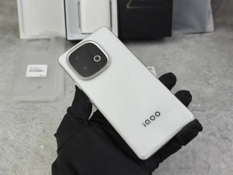 Điện thoạ iQOO Z10 Turbo Pro cũ (99% - Like New)