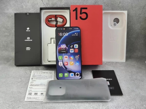 Điện thoại OnePlus 15 Snapdragon 8 Elite Gen 5 - Màn 165Hz