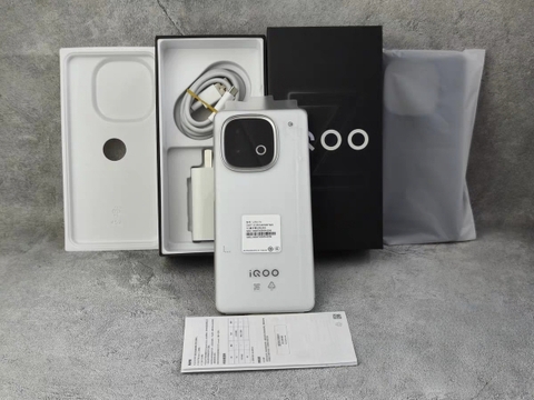 Điện thoạ iQOO Z10 Turbo Pro cũ (99% - Like New)