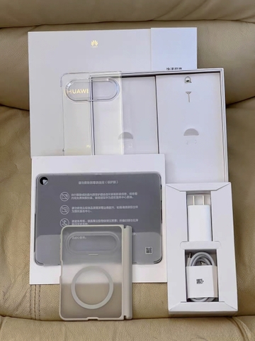Huawei Pura X Max (12GB - 256GB) - Chip Kirin 9030 Pro