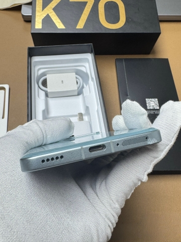 Điện thoại Xiaomi Redmi K70 qua sử dụng (Snap 8 Gen 2 sạc 120W)