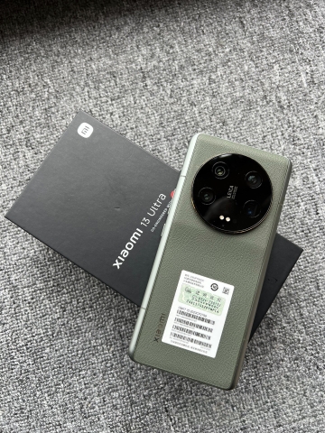 Điện thoại Xiaomi 13 Ultra 5G qua sử dụng (Snapdragon 8 Gen 2- Camera Leica)