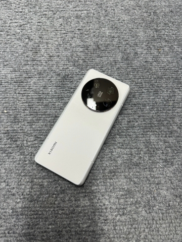 Điện thoại Xiaomi 13 Ultra 5G qua sử dụng (Snapdragon 8 Gen 2- Camera Leica)