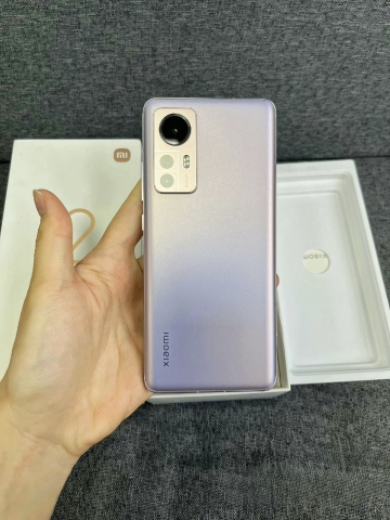 Điện thoại Xiaomi 12 5G qua sử dụng (Màn Amoled-Snapdragon 8 Gen 1)