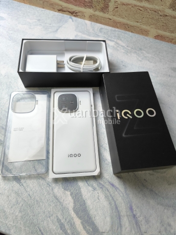 Điện thoại Vivo iQOO Z9 Turbo 2025 Snapdragon 8s Gen 3 - Pin 6400mAh