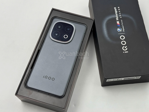 Điện thoại Vivo iQOO 13 5G New Seal Snapdragon 8 Elite