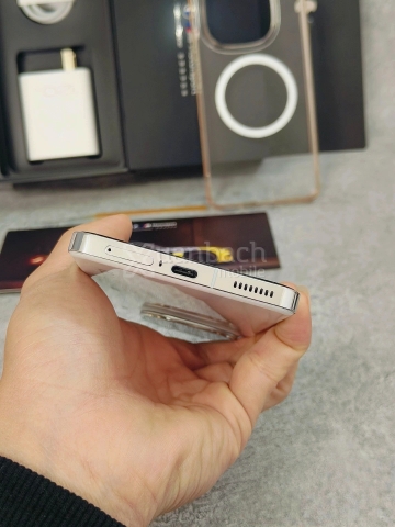 Điện thoại Vivo iQOO 12 5G New Seal Snapdragon 8 Elite