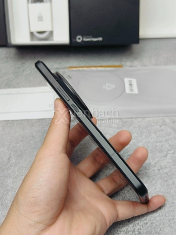 Điện thoại Xiaomi 15 Ultra 5G - Nhập khẩu (Snapdragon 8 Elite)