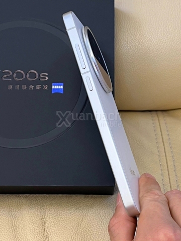 Điện thoại Vivo X200s 5G likenew (Dimensity 9400 Plus)