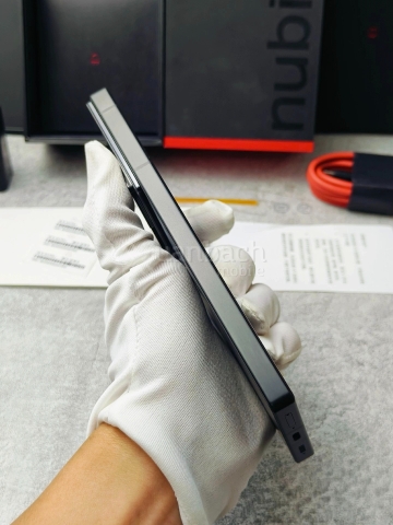 Điện thoại ZTE Nubia Z60 Ultra 5G Likenew Snapdragon 8 Gen 3