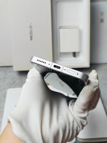 Điện thoại Meizu 21 Likenew Snap 8 Gen 3