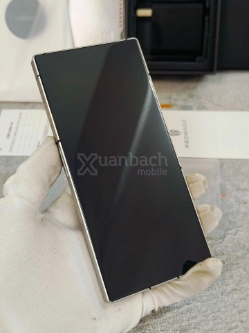 Điện thoại Nubia Red Magic 8 Pro 5G likenew (Snapdragon 8 Gen 2)