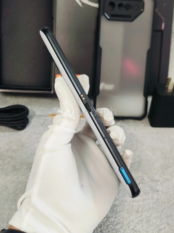 Điện thoại Asus ROG Phone 7 Likenew (Snapdragon 8 Gen 2)
