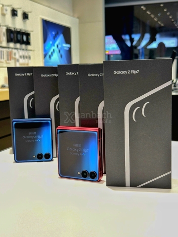 Điện thoại Samsung Galaxy Z Flip7 5G 12/256GB