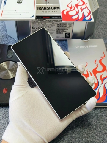 Điện thoại Nubia Red Magic 8 Pro Plus Transformers Edition