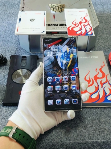 Điện thoại Nubia Red Magic 8 Pro Plus Transformers Edition