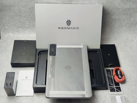 Máy tính bảng ZTE Nubia Red Magic Gaming Tablet Pro Snapdragon 8 Gen 3 L