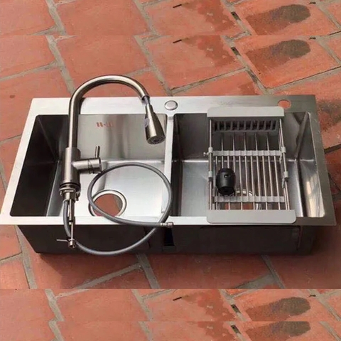 Chậu rửa bát và vòi inox đầu rút