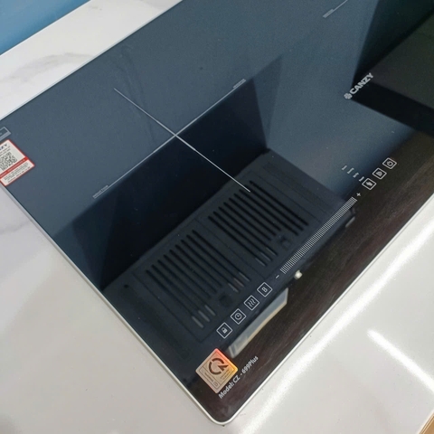 Bếp từ Canzy 699 Plus