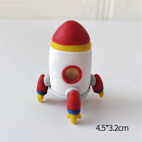 Kute mô hình tên lửa vũ trụ đỏ trắng