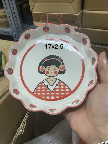 A206 Bát salat 17cm cô gái áo cam nơ dâu tây
