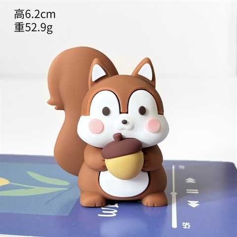 Kute siêu cấp SÓC nâu ôm hạt dẻ 6.2cm