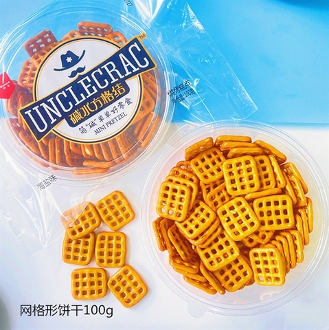 Bánh quy vuông kẻ Unclecrac 100g