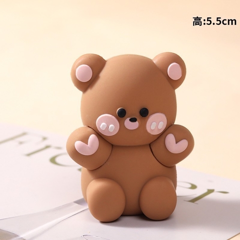 Kute gấu nâu ngồi má hồng