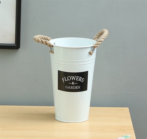Xô hoa gia đình màu trắng KT 15*25